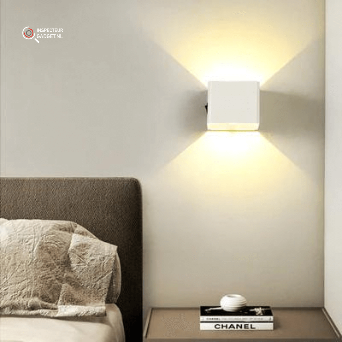 Luxyecs Rechargeable Wireless Wall Lamp - Warm White LED, 65 Hours Runtime, Easy Installation