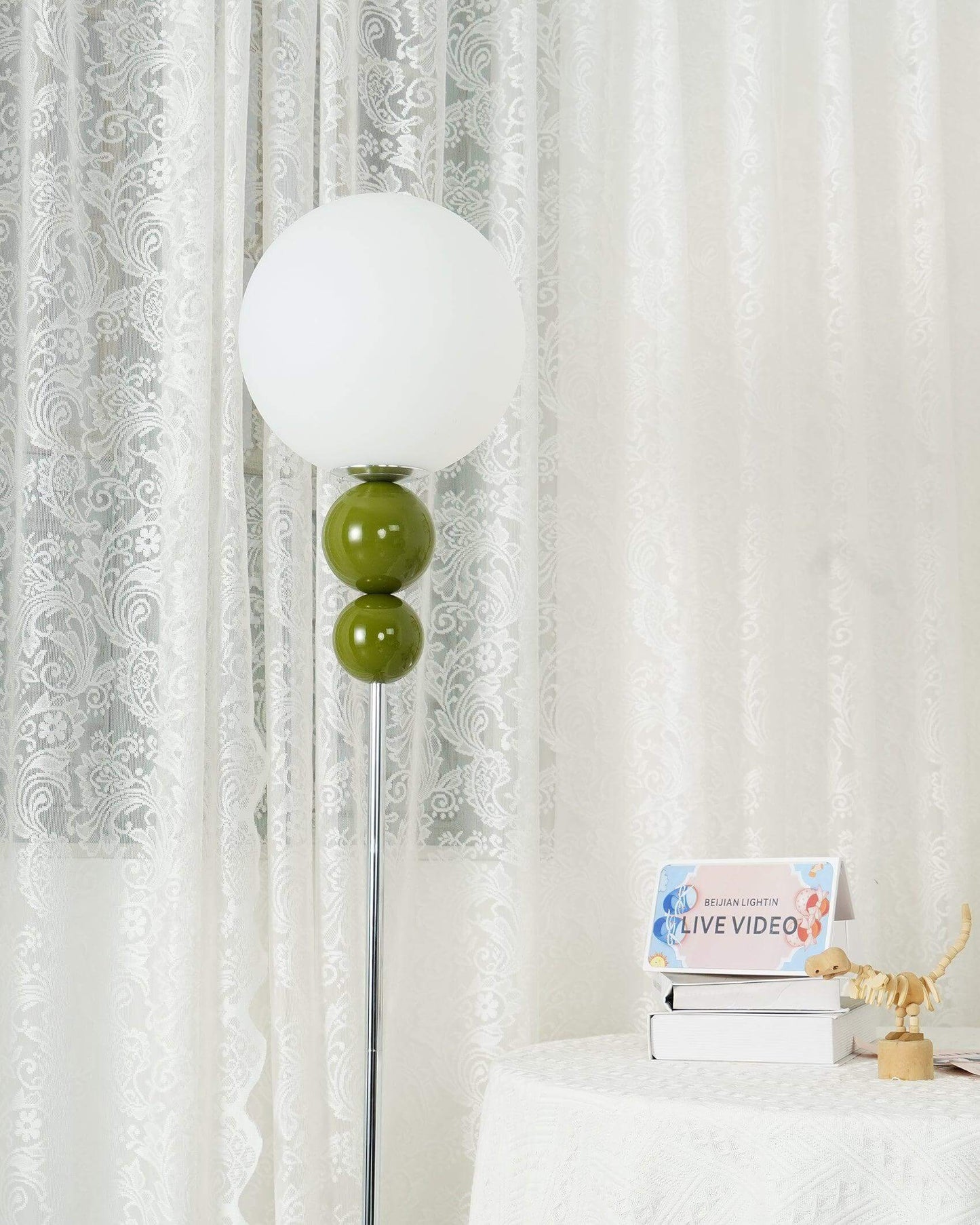Modern Clavel Floor Lamp: Metal & Glass Design | E26/E27 Base | 5W LED