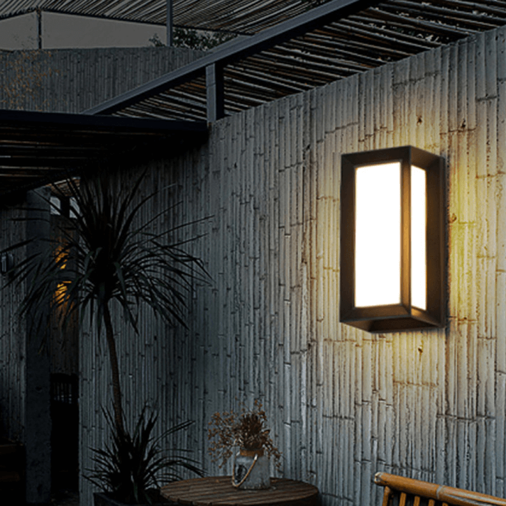 Modern Black & White Outdoor Wall Lamp - LED, Weatherproof, Stylish Garden Light