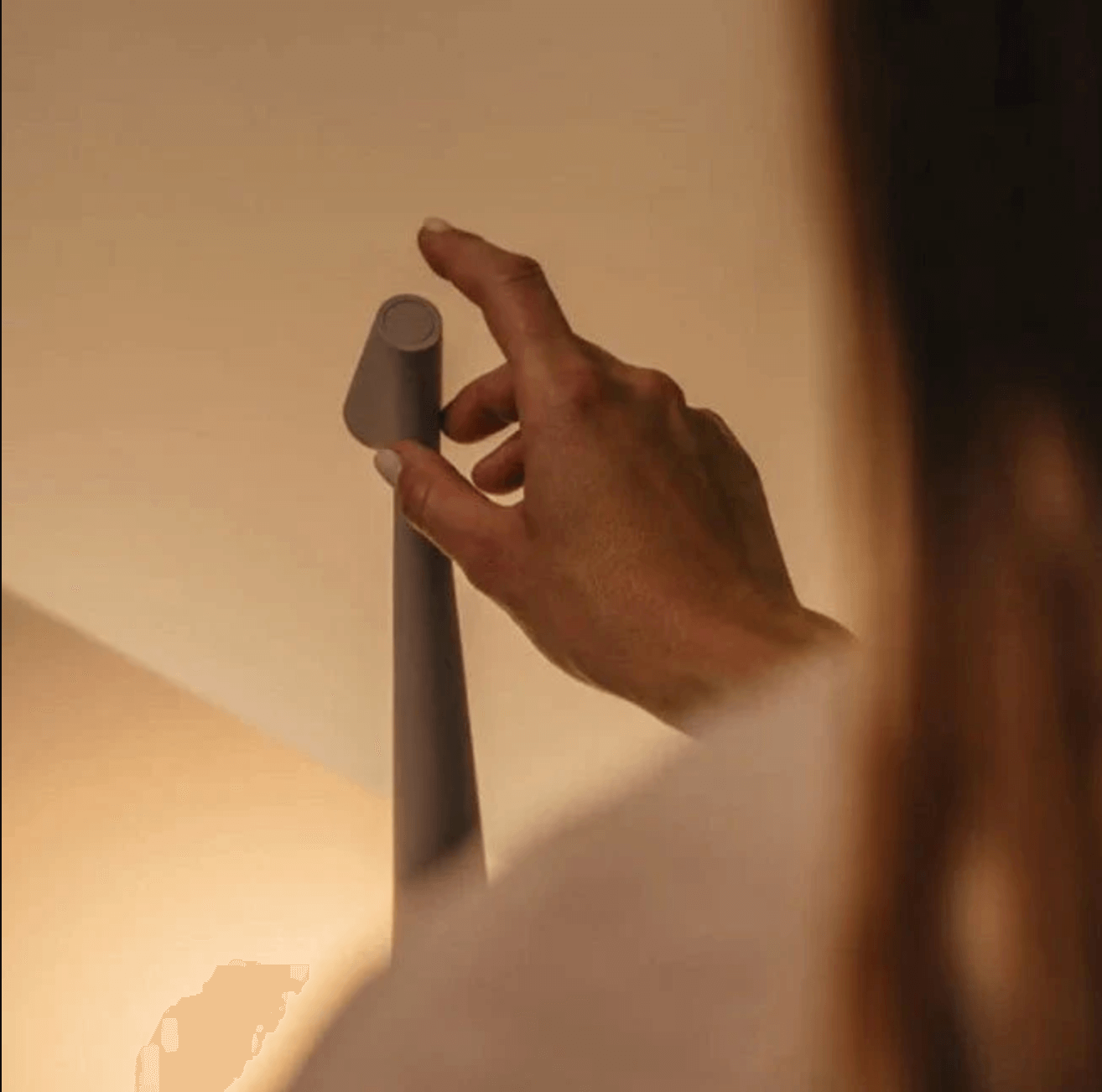 Nordic Minimalist LED Desk Lamp | Rechargeable | Dimmable | Touch Control | 35/45cm
