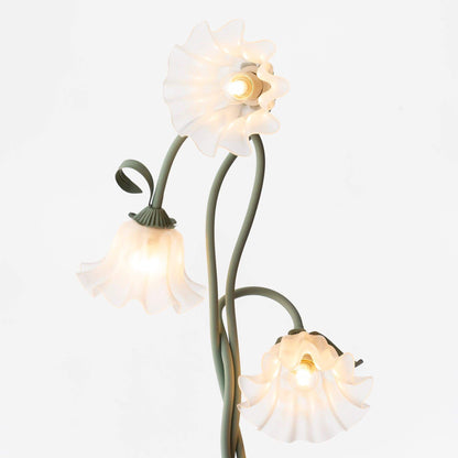 Calla Lily Flower Floor Lamp - Elegant Green Matte Finish with Delicate White Flowers