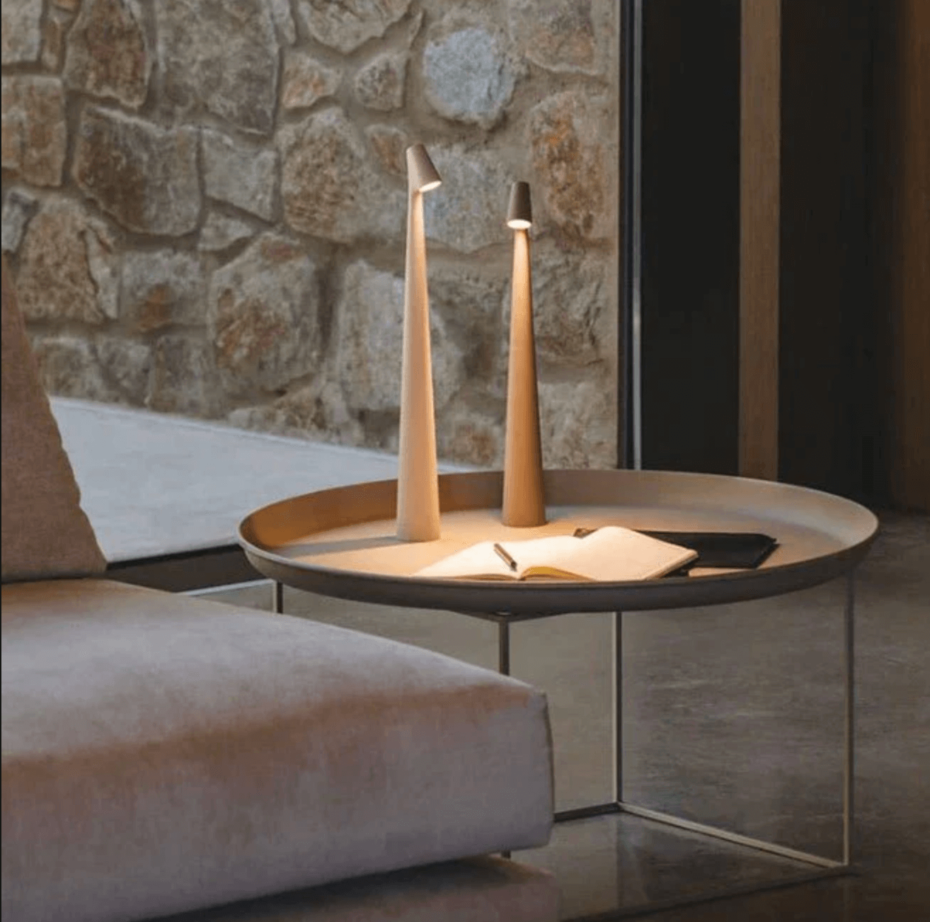 Nordic Minimalist LED Desk Lamp | Rechargeable | Dimmable | Touch Control | 35/45cm